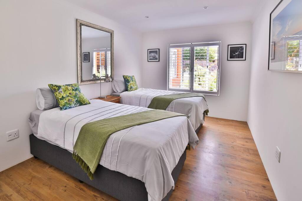 Garten Wohnung Mit Pool, 2 Schlafzimmer Кейптаун Екстериор снимка
